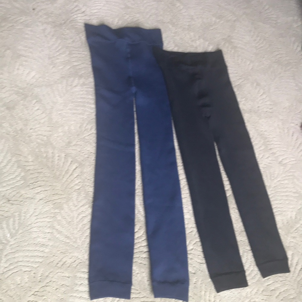 Black and blue leggings
